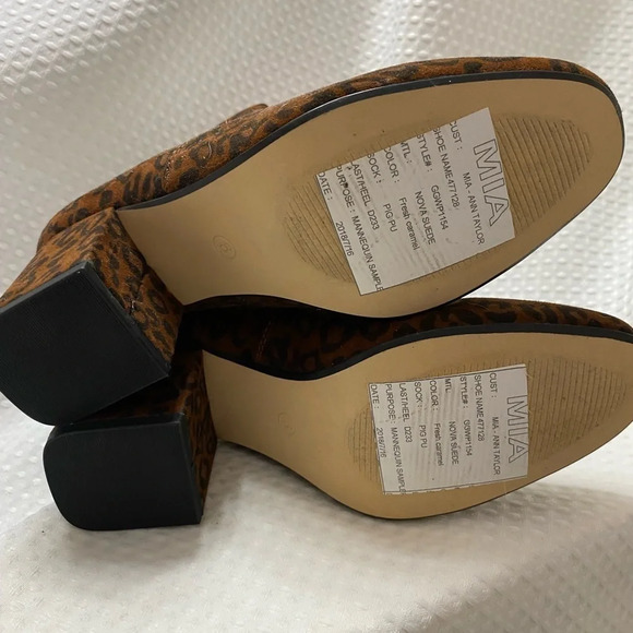 NEW W/O BOX LOFT Leopard Ankle Booties - Picture 7 of 7